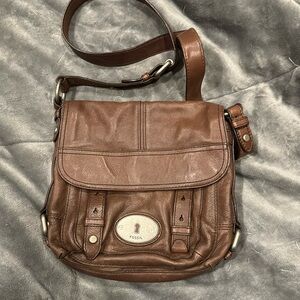 Fossil saddle bag